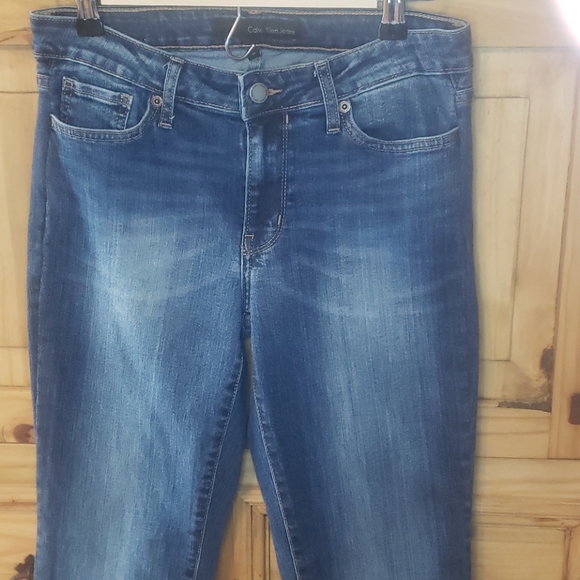 Calvin Klein Jeans - Picture 2 of 4